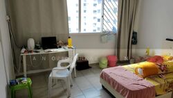 Blk 216 Jurong East Street 21 (Jurong East), HDB Executive #605500101